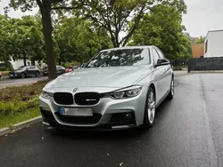 Silber Gebraucht 2016 BMW 320 M Performance Limousine | 18.890 €