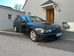 Schwarz Gebraucht 2002 BMW 520 Kombi | 2.999 € (Fairer Preis)