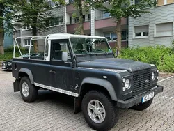 Grün Gebraucht 2011 Land Rover Defender SUV | 24.499 €