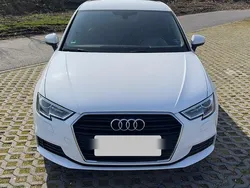 Weiß Gebraucht 2016 Audi A3 Limousine | 13.399 € (Superpreis)