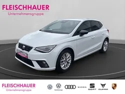 Weiss Gebraucht 2024 Seat Ibiza FR Limousine | 21.990 € (Fairer Preis)