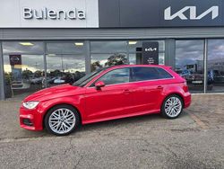 Rot Gebraucht 2018 Audi A3 Sportback S-Line Kleinwagen | 24.990 € (Teuer)