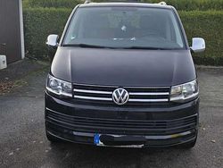 Schwarz Gebraucht 2017 VW Multivan Highline Van | 36.000 € (Teuer)