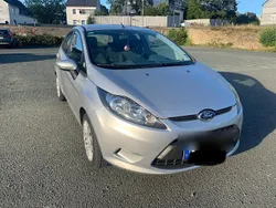 Silber Gebraucht 2009 Ford Fiesta Kleinwagen | 4.000 €