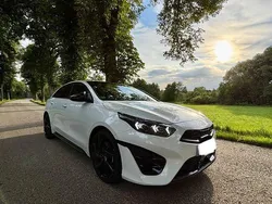 Weiß Gebraucht 2024 Kia ProCeed GT-Line Kleinwagen | 28.900 € (Fairer Preis)