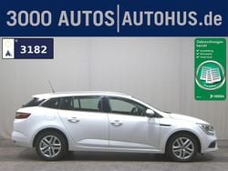 Weiß Gebraucht 2019 Renault Mégane GrandTour Business Kombi | 7.780 € (Guter Preis)