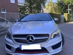 Silber Gebraucht 2016 Mercedes CLA200 Limousine | 14.800 € (Etwas zu teuer)