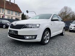 Weiß Gebraucht 2014 Skoda Rapid Elegance Limousine | 5.990 € (Guter Preis)
