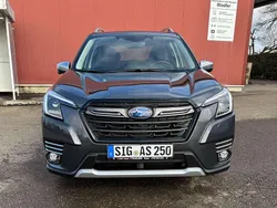 Magnetite gray Gebraucht 2024 Subaru Forester Comfort SUV | 37.999 € (Fairer Preis)