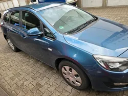 Blau Gebraucht 2025 Opel Astra Kombi | 6.500 €