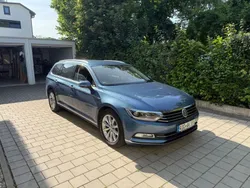 Blau Gebraucht 2014 VW Passat Highline Kombi | 11.999 € (Guter Preis)