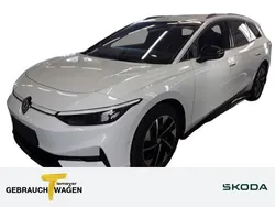 Weiß Gebraucht 2024 VW ID.7 IQ Drive Limousine | 47.440 € (Fairer Preis)
