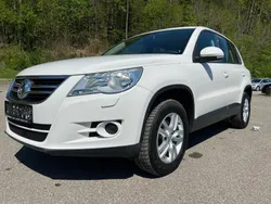 Weiß Gebraucht 2009 VW Tiguan SUV | 4.800 € (Guter Preis)