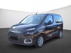 Lackierung schwarz perla nera/typ aussenverkleidung metalliclackierung Gebraucht 2023 Citroën Berlingo Feel Van / Kleinbus | 20.880 € (Guter Preis)