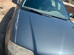 Grau Gebraucht 2002 Audi A6 Kombi | 900 € (Superpreis)