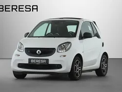 Bodypanels in white Gebraucht 2019 Smart ForTwo Electric Drive Cabrio | 9.225 € (Guter Preis)