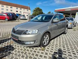 Beige Gebraucht 2013 Skoda Rapid Ambition Limousine | 7.999 € (Fairer Preis)