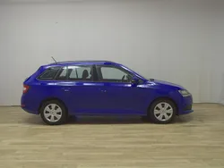Blau Gebraucht 2022 Skoda Fabia Ambition Kombi | 9.480 € (Superpreis)