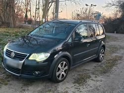 Schwarz Gebraucht 2008 VW Touran Cross Van / Kleinbus | 4.500 € (Superpreis)