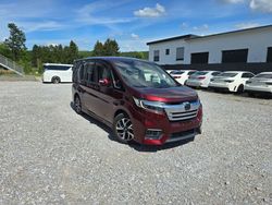 Rot Gebraucht 2018 Honda Odyssey Van / Kleinbus | 29.990 €