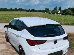 Weiß Gebraucht 2018 Opel Astra OPC Limousine | 13.400 € (Fairer Preis)