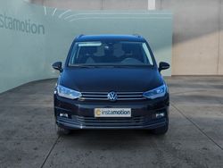 Schwarz Gebraucht 2024 VW Touran Van / Kleinbus | 35.300 € (Fairer Preis)