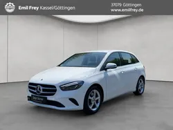 Grau Gebraucht 2020 Mercedes B250 Van / Kleinbus | 26.250 €