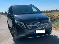 Schwarz Gebraucht 2019 Mercedes V300 Avantgarde Edition Van / Kleinbus | 45.990 € (Fairer Preis)