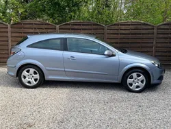 Opel Astra GTC