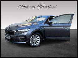 Grau Gebraucht 2024 Skoda Scala Selection Kleinwagen | 20.490 € (Fairer Preis)