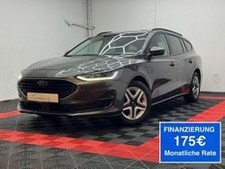 Grau Gebraucht 2022 Ford Focus Cool & Connect Limousine | 17.990 € (Guter Preis)