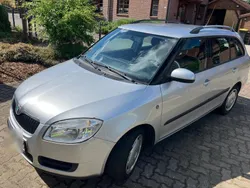 Silber Gebraucht 2008 Skoda Fabia Kombi | 1.000 €