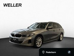 Skyscraper grau (grau) Gebraucht 2023 BMW 318 Comfort Edition Kombi | 26.490 € (Guter Preis)