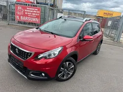 Rot Gebraucht 2019 Peugeot 2008 Allure SUV | 9.790 € (Fairer Preis)