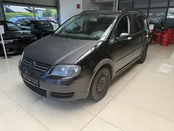 Schwarz Gebraucht 2006 VW Touran Conceptline Van / Kleinbus | 1.399 € (Guter Preis)