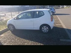 Weiß Gebraucht 2013 VW up! Kleinwagen | 4.200 €