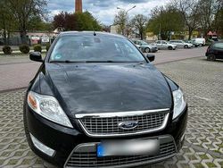 Schwarz Gebraucht 2010 Ford Mondeo Limousine | 3.300 €