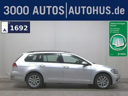 Reflexsilber metallic Gebraucht 2020 VW Golf VII Comfortline Kombi | 11.980 € (Superpreis)