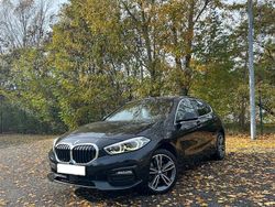 Schwarz Gebraucht 2019 BMW 118 Sport Line Kleinwagen | 19.900 € (Teuer)
