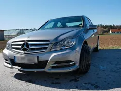 Silber Gebraucht 2012 Mercedes C220 Avantgarde Edition Limousine | 9.000 € (Fairer Preis)