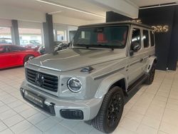 Grau Neu 2025 Mercedes G580 AMG line SUV | 221.900 €
