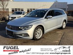 Scale silver metallic Gebraucht 2023 VW Passat Business Kombi | 25.499 € (Guter Preis)