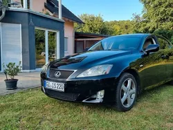 Schwarz Gebraucht 2005 Lexus IS220d Limousine | 7.300 €