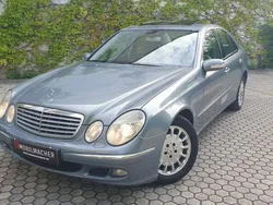 Blau Gebraucht 2005 Mercedes E220 Limousine | 2.400 € (Guter Preis)