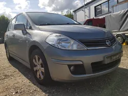 Grau Gebraucht 2010 Nissan Tiida Acenta Limousine | 1.200 € (Superpreis)