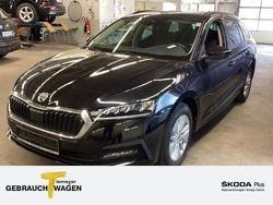 Schwarz Gebraucht 2022 Skoda Octavia Ambition Kombi | 19.970 € (Guter Preis)