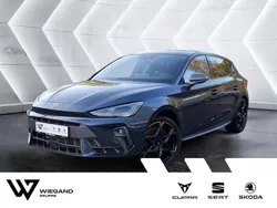 Grau Gebraucht 2024 Cupra Leon VZ Limousine | 39.983 € (Fairer Preis)