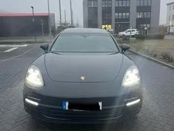 Schwarz Gebraucht 2018 Porsche Panamera Limousine | 54.000 €