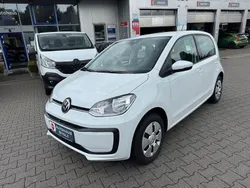 Weiß Gebraucht 2021 VW up! Basis Kleinwagen | 8.299 € (Superpreis)