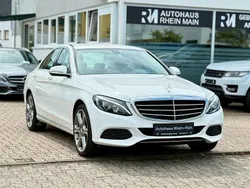 Weiß Gebraucht 2014 Mercedes C220 Limousine | 20.190 € (Fairer Preis)
